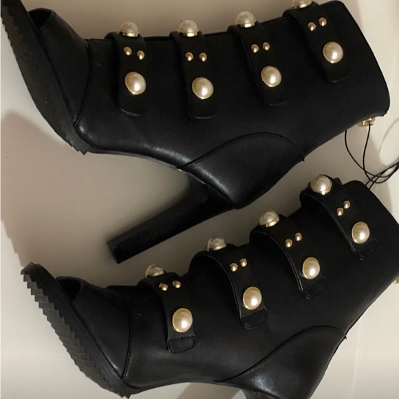 KARL LAGERFELD PARIS BOOTIES - Picture 2 of 9